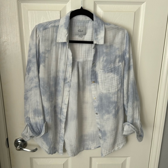 Rails long sleeve button up in blue and white wash size small - Picture 1 of 6